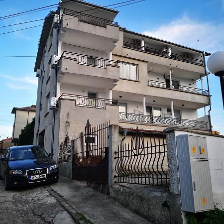 Apartment Elvira Černomorec Exterior foto